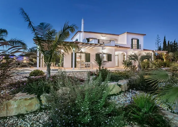 Villa Caracol With Heated Pool & Mini-golf